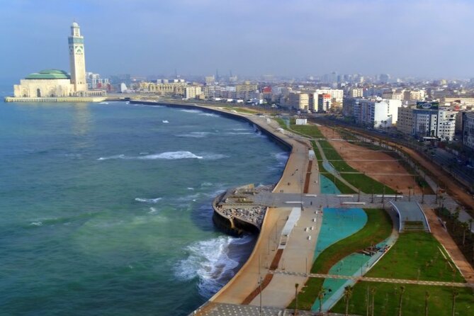 5 am in Casablanca: Mosque, Medina, Beach , Souks , Coffee and more - Central Market and the working city