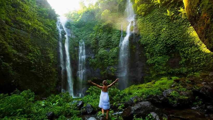 7 Hiden waterfalls and Luwak Coffee Visit - The guide can shape the whole day