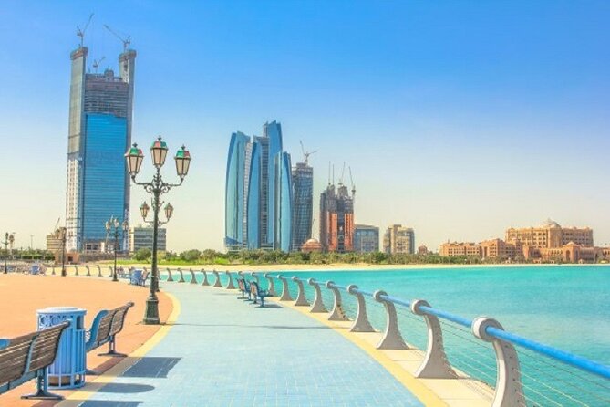 Abu Dhabi Tour from Dubai With Gold Coffee At Emirates Palace - Guides, timing, and comfort on the road