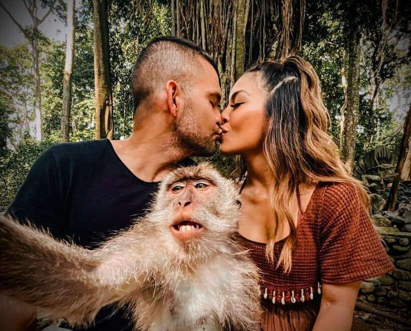 Bali: Ubud Monkey Forest, Coffee Plantation, and Market Tour - Coffee, tea, and Balinese plantation flavors