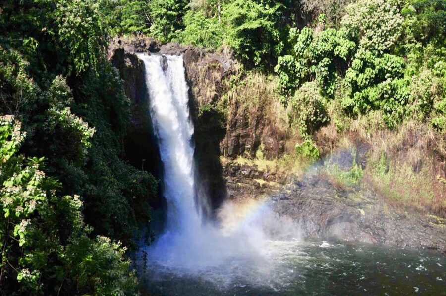 Big Island: Volcanoes, Waterfalls, & Coffee Farm Day-Trip - Waipio Valley and the Hamakua coast
