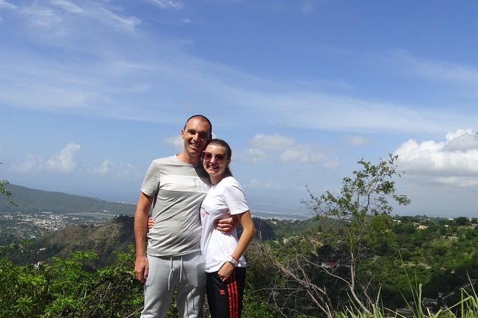 Blue Mountain Coffee and Sightseeing Tour - From Kingston to the cooler Blue Mountains