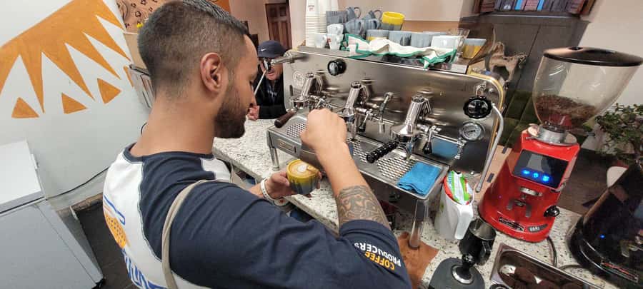 Bogota: Coffee Tour, Filtration and Espresso Experience - Who will enjoy this coffee workshop?