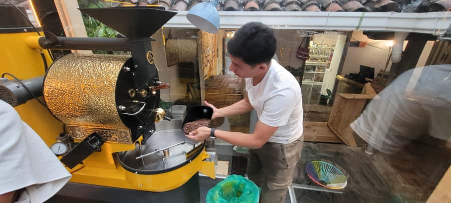Bogota: Roasting Experience Tour with Exotic Coffee - What to bring and what to leave behind