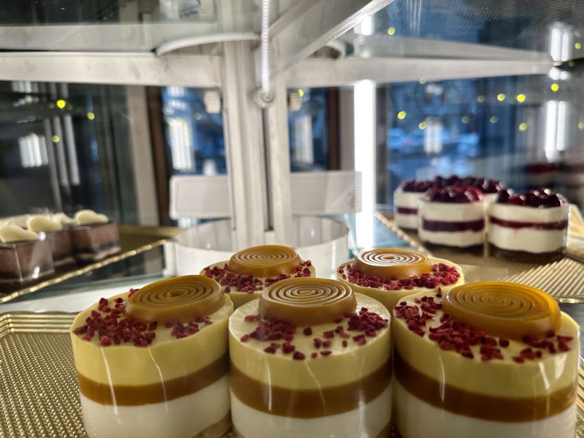 Budapest: Coffee House Tour with Cofffee & Dessert Tasting - Why Budapest coffee houses make a good tour subject