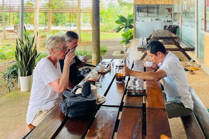Buon Ma Thuot: Bean to Brew Coffee Farm Tour with Tasting - Learning how water and farming choices shape the crop