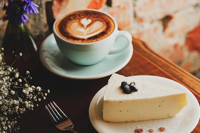 Coffee Crawl in Barcelona - Starting beside Santa Maria del Mar