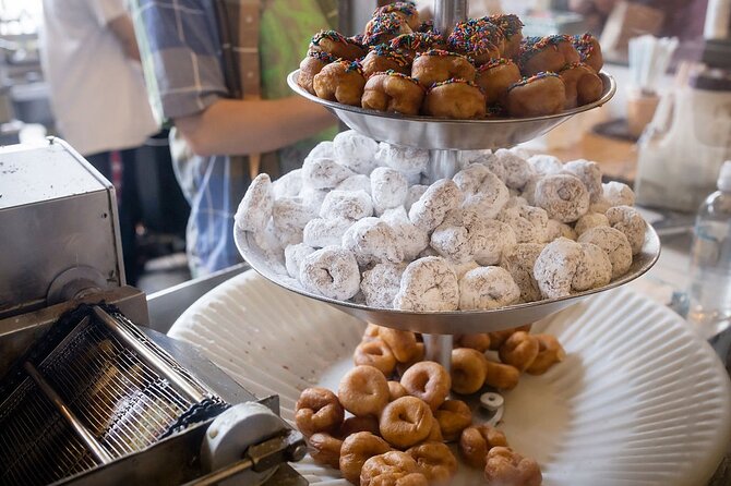 Coffee Crawl & VIP Morning in Pike Place Market - Mr. Waffle, Daily Dozen, and the sweet side of breakfast
