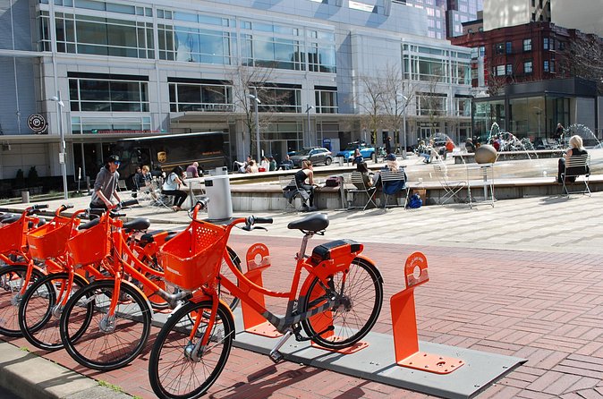 Coffee, Donuts & Chocolate Tour - Walking through the South Park Blocks