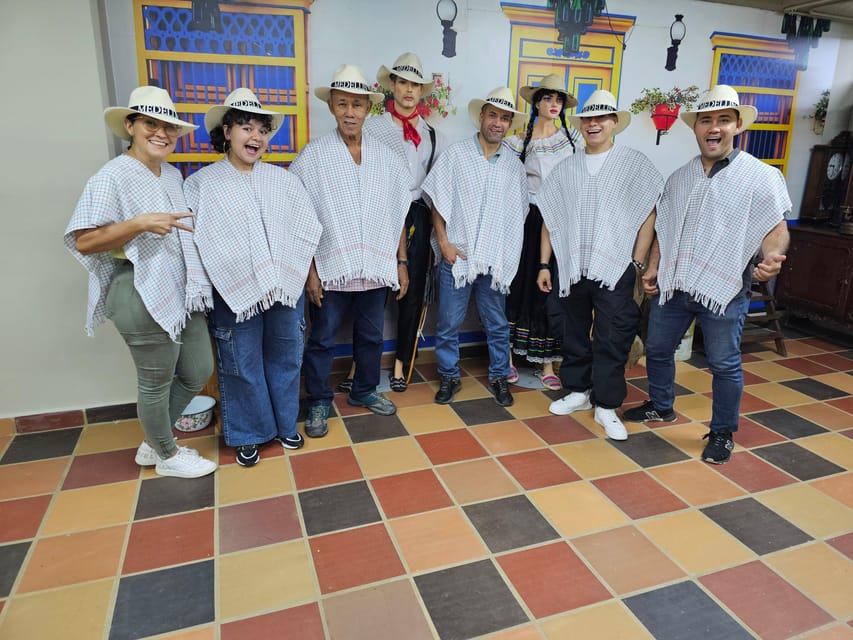 Coffee Experience with roasting show in Comuna 13 - Key points at a glance