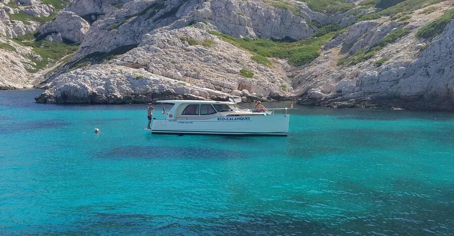 Cruise, Coffee and Swimming in the Calanques of Frioul - Key points at a glance