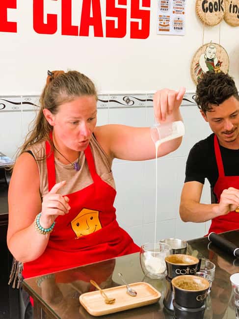 Da Nang: Coffee Making And Cooking Class - The first coffee lesson: culture, beans, and the phin