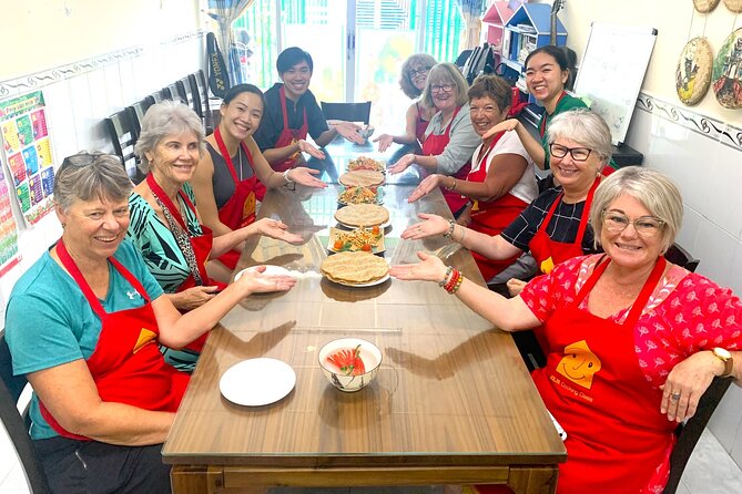 Da Nang Coffee Making and Vietnamese Home Cooking Class - What the hosts add to the experience