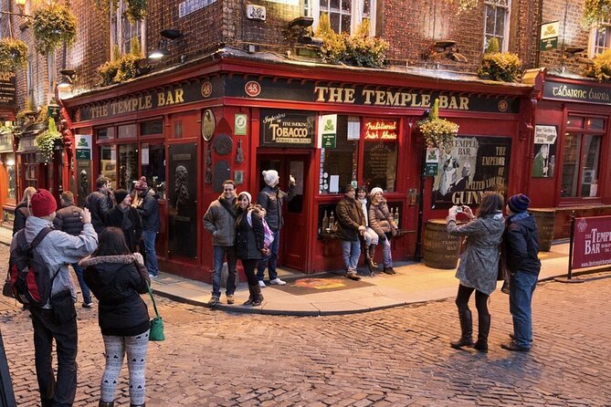 Dublin Food and Drink Walking Tour and Jameson Irish Coffee Demo - Making Irish coffee at Jameson Bow St.