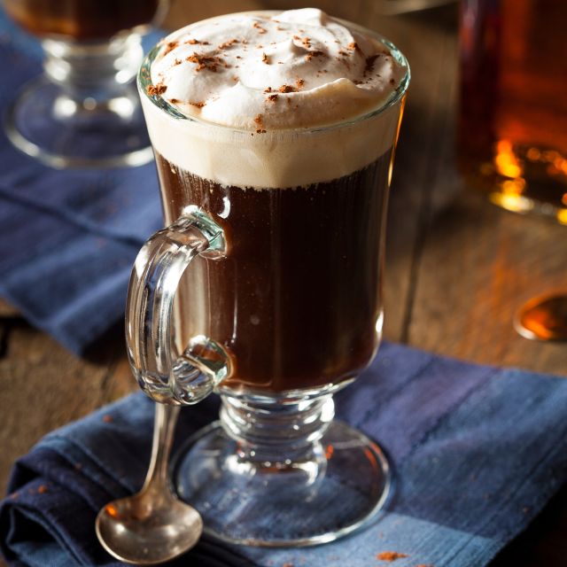 Dublin: Irish Coffee Masterclass at the Irish Whiskey Museum - Starting with the story behind Irish coffee