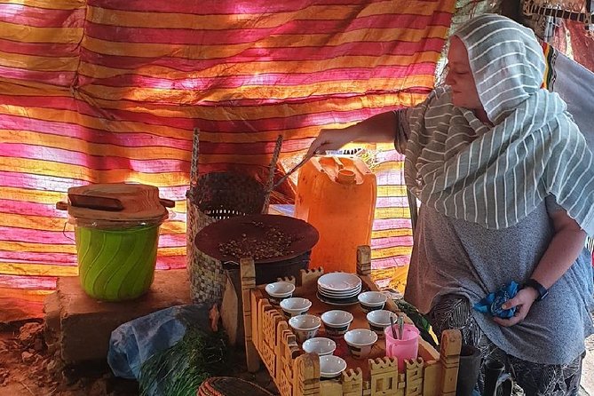 Ethiopian Culinary Tour - Market, Food, Coffee Ceremony & more - Lunch at Taitu Hotel in Piassa