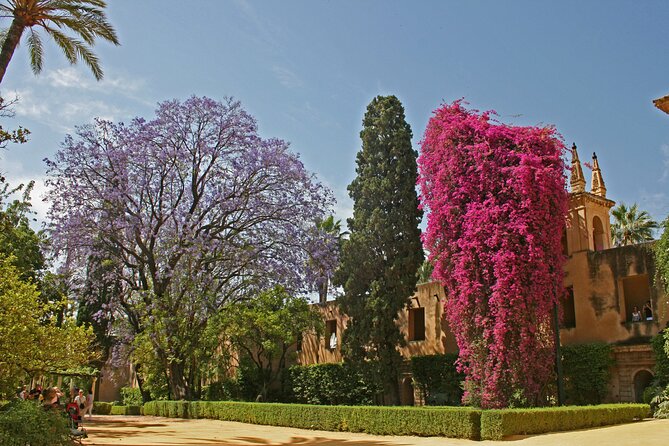 Exclusive Alcazar with breakfast or afternoon coffee in gardens - Breakfast in the Alcázar gardens