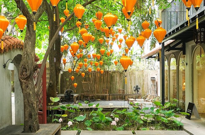 [Free E-sim] Half day Instagram Cafe Tour in Ho Chi Minh - What the $30.15 price really covers