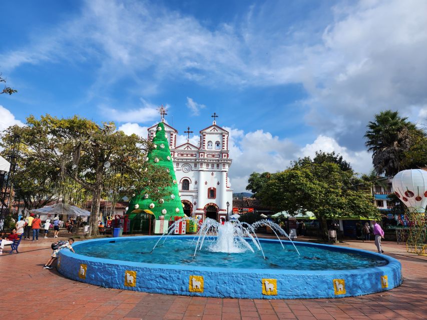 Guatape Coffee Villa including Rock Town & Waterfall - Who will enjoy this private Guatape tour?