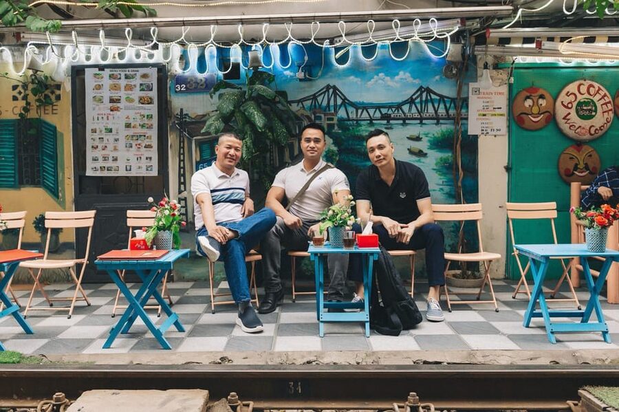 Hanoi Artisan Coffee Making Class with Train Street - Watching Train Street while your coffee brews