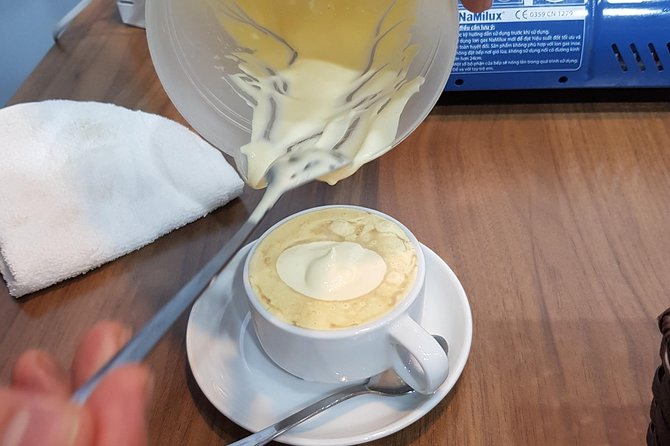 Hanoi daily egg coffee making course with local guide - What the one-hour format means for your day