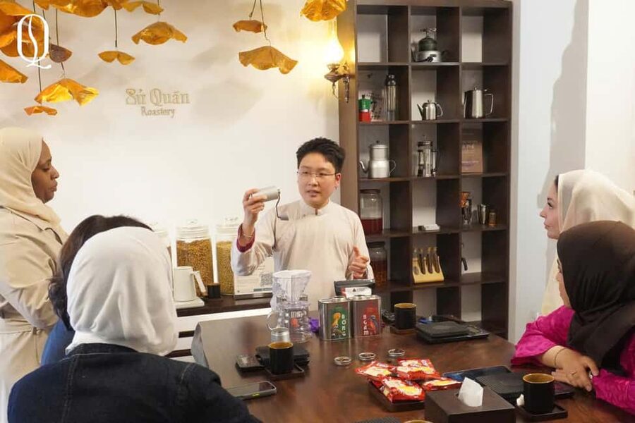 Hanoi: Hands-On 5 Vietnamese Coffees & 3 Local Wines Tasting - Key points to know before you book