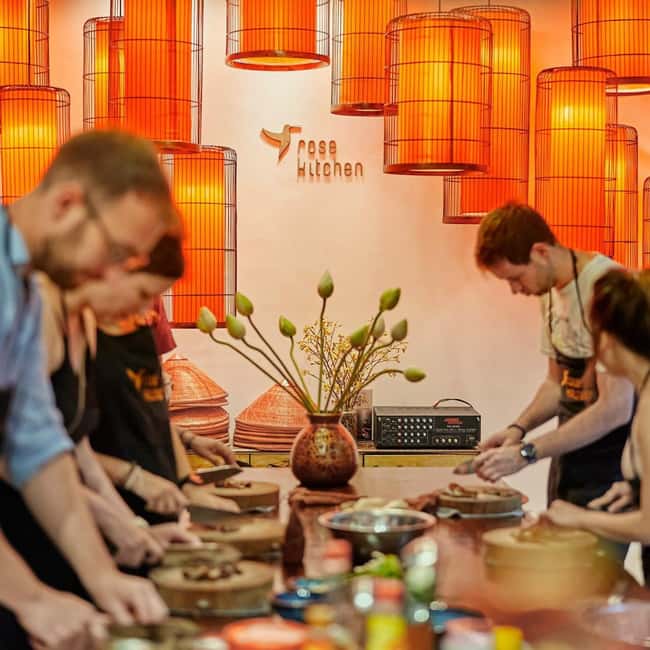 Hanoi: Rose Kitchen: Pho/Bun Cha/Nem+ Free Egg/ Salt Coffee - A quiet kitchen away from central Hanoi