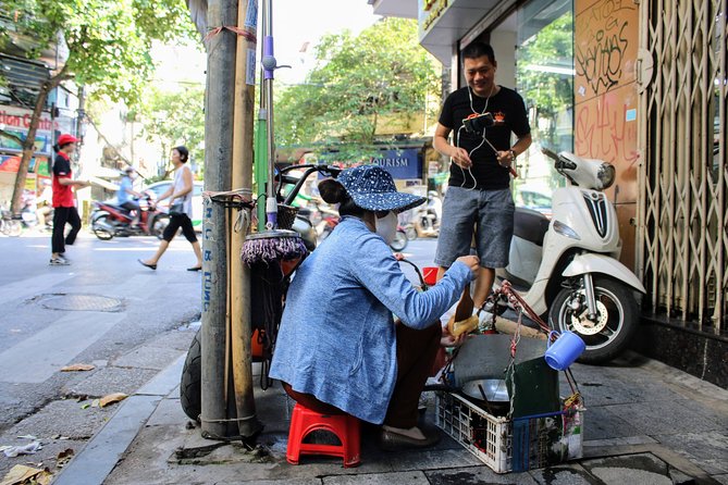 Hanoi Secret Coffee tour - Iced yogurt coffee, a surprisingly good Hanoi combination