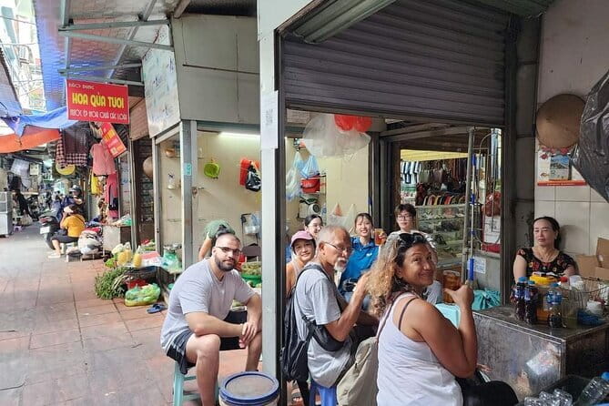 Hanoi Street Food Tour with egg coffee making - What the $40 price really covers