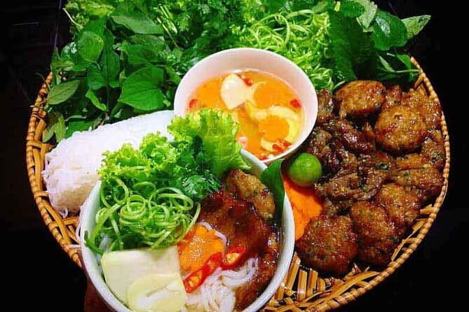Hanoi Street Food Tour with egg coffee making - What I like most, and what I would watch