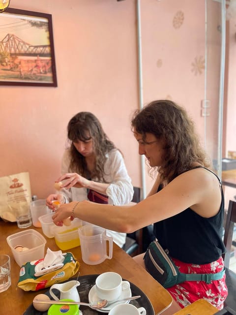 HCM: Egg Coffee Class with local Instructor & Snack - What the instructors add to the lesson