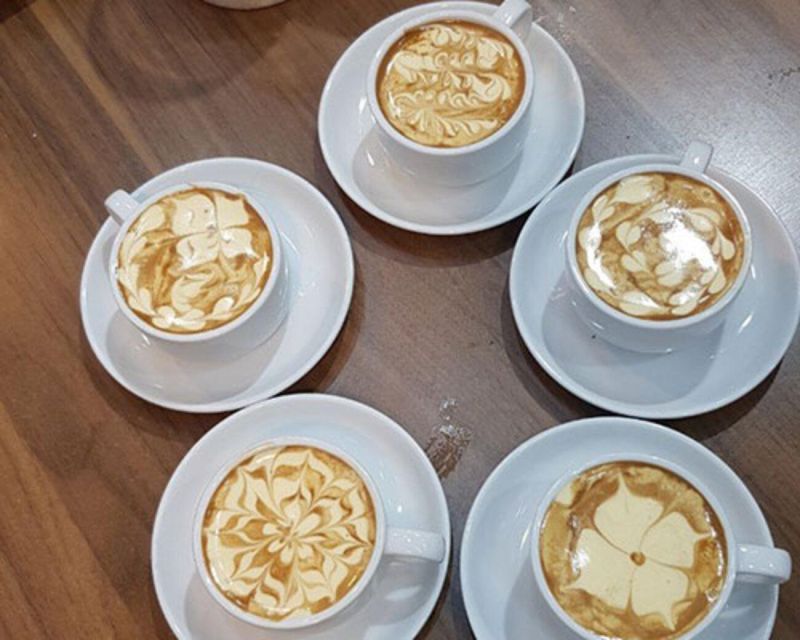 Hoi An: Hand-on Making Vietnamese Coffee Class & Culture - Choosing between four traditional coffees