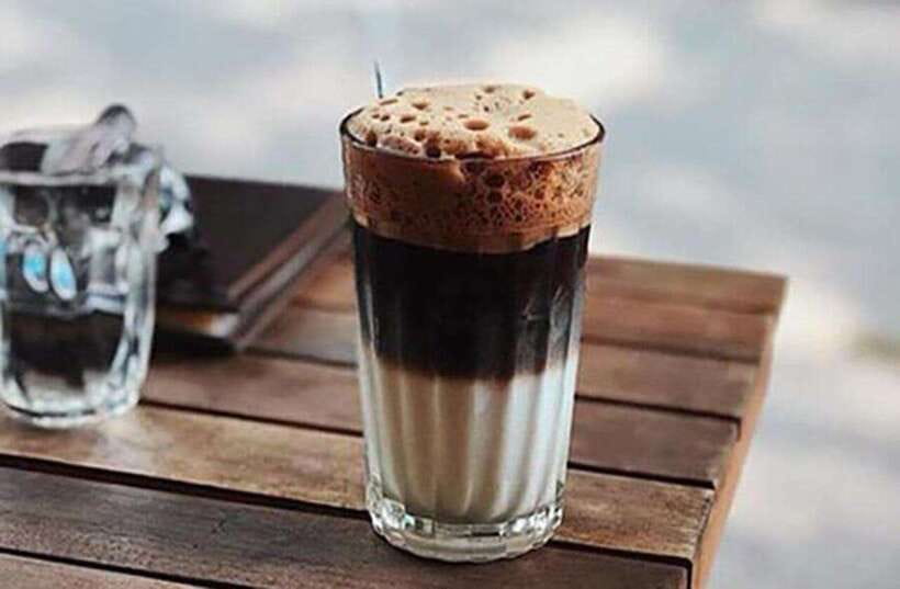 Hoi An: Hands-on Vietnamese Coffee Making Class with Long - Choosing two traditional coffee drinks