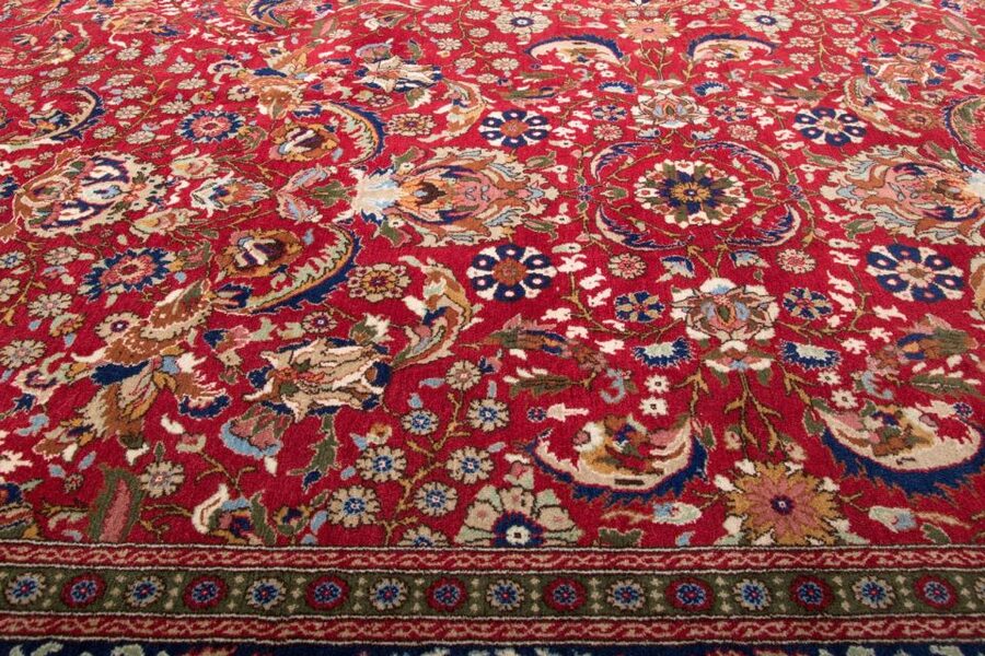 Istanbul: Guided Shopping Trip with Turkish Coffee Tasting - Ceramic workshops and Turkish design