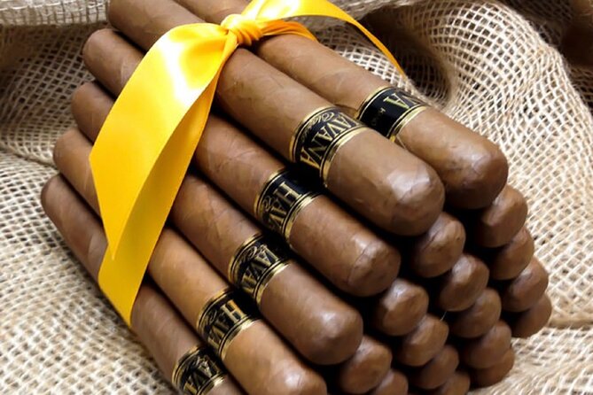 Little Havana Miami: Classic Cars, Cigar Factory, Coffee and more - Who should book this Little Havana tour?