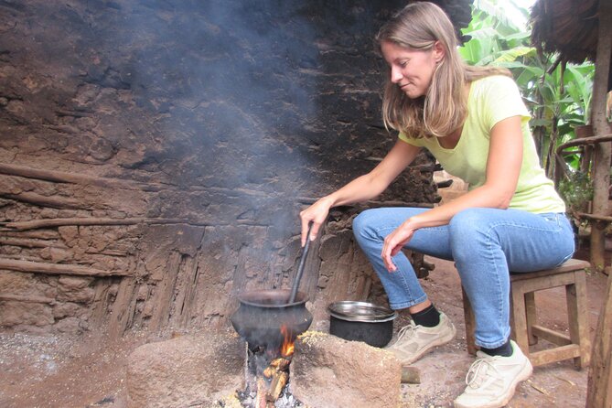 Materuni Thundering Waterfalls,Coffee Experience with Moshi Town Tour - Lunch in Materuni after the walk