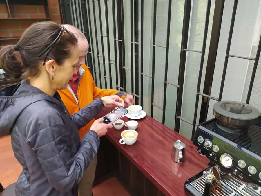Medellin: Avoeden Café Coffee Brewing Workshop - Tasting coffee without rushing the lesson