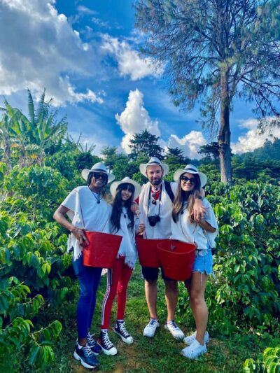 Medellín Coffee Farm Tour with Trolley and Cable Car Ride