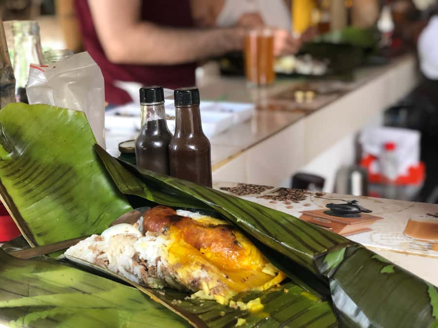 Medellin: Coffee Tour with Transport, Snacks and Tastings - A hearty paisa lunch at the farm