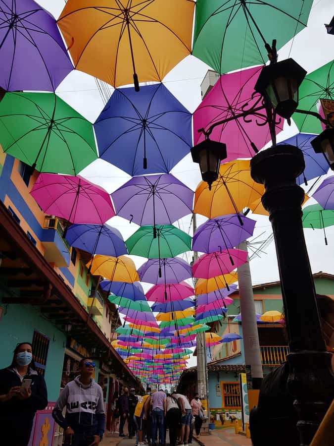 Medellin: Guatape, El Peñol Coffee Farm Private Tour & Fruit - Marinilla fruit tasting: a useful first stop