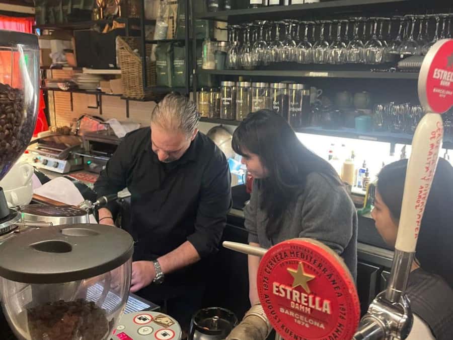 Melbourne: Barista Experience at Degraves Espresso - Starting beneath the green Melbourne sign