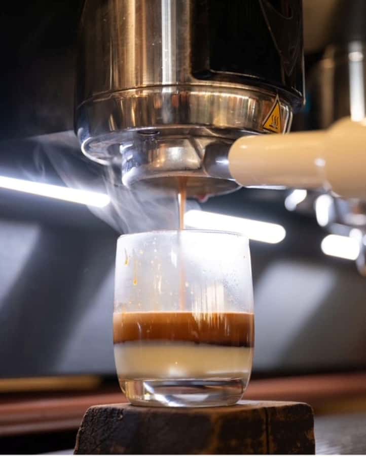 Melbourne Brunch & Coffee Iconic Laneway Degraves Espresso - Key points to know before booking