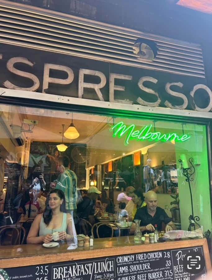 Melbourne Brunch & Coffee Iconic Laneway Degraves Espresso - Choosing between Bomba Benedict and avo smash