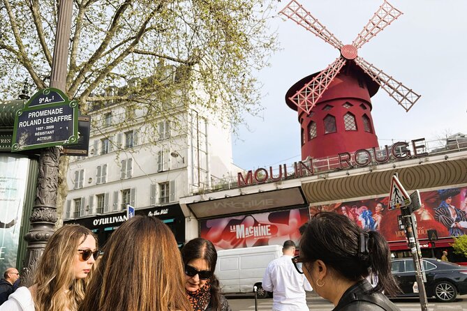 Montmartre & Sacré Coeur : Museum & Coffee In A Tiny Group Tour - Key points at a glance
