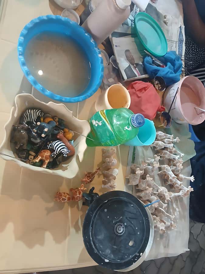 Nairobi: Beads Factory Tour with Pickup & Coffee - Making clay-bead jewelry without prior experience