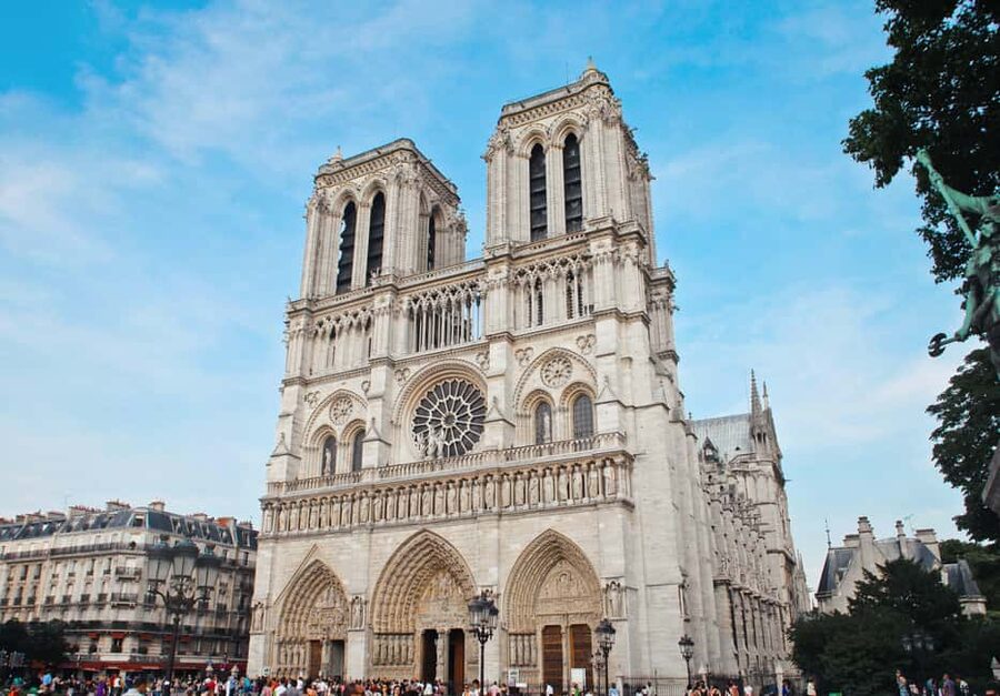 Paris Left Bank: Writers, Revolution, and Black Coffee - Why the Latin Quarter makes a good first walking tour