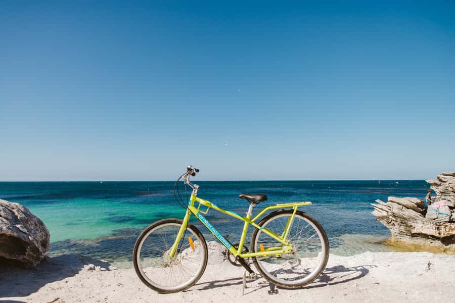 Perth: Rottnest Island Ferry, Bike, Coffee & Lobster Roll - Practical timing and booking advice