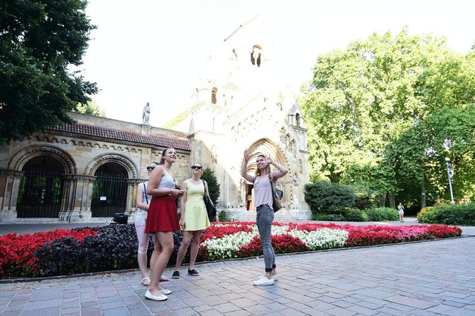 Private Budapest Walking Tour with Cake & Coffee - Vajdahunyad Castle and the storybook side of Budapest