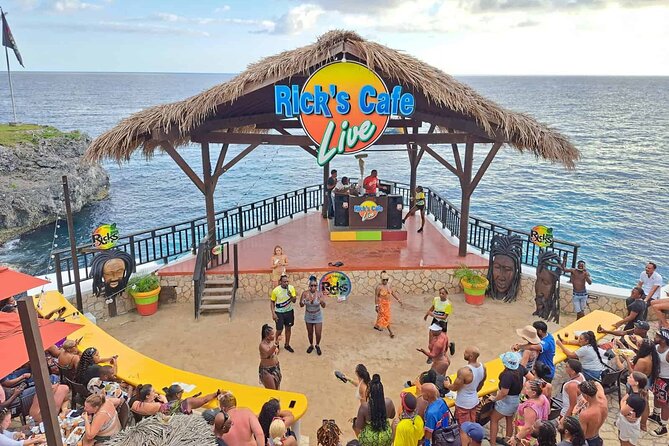 Private Seven Mile Beach and Rick’s Café Tour From Negril Hotels - The private format is the real advantage