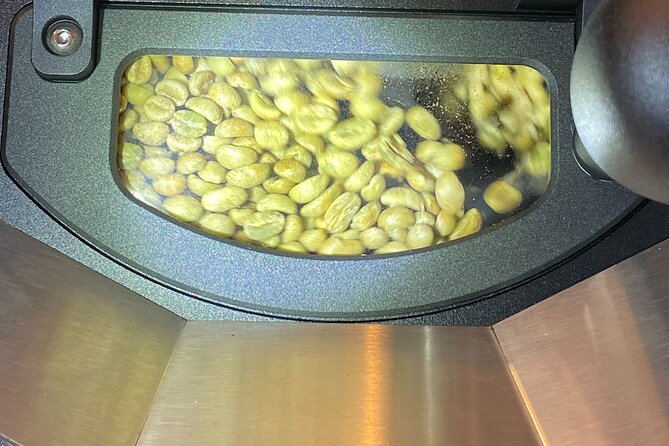 Roast Specialty Coffee with Guided Tasting - The guided cupping makes the lesson practical